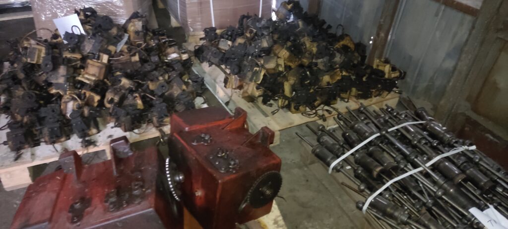 запасные части от крутильных машин СКП-140