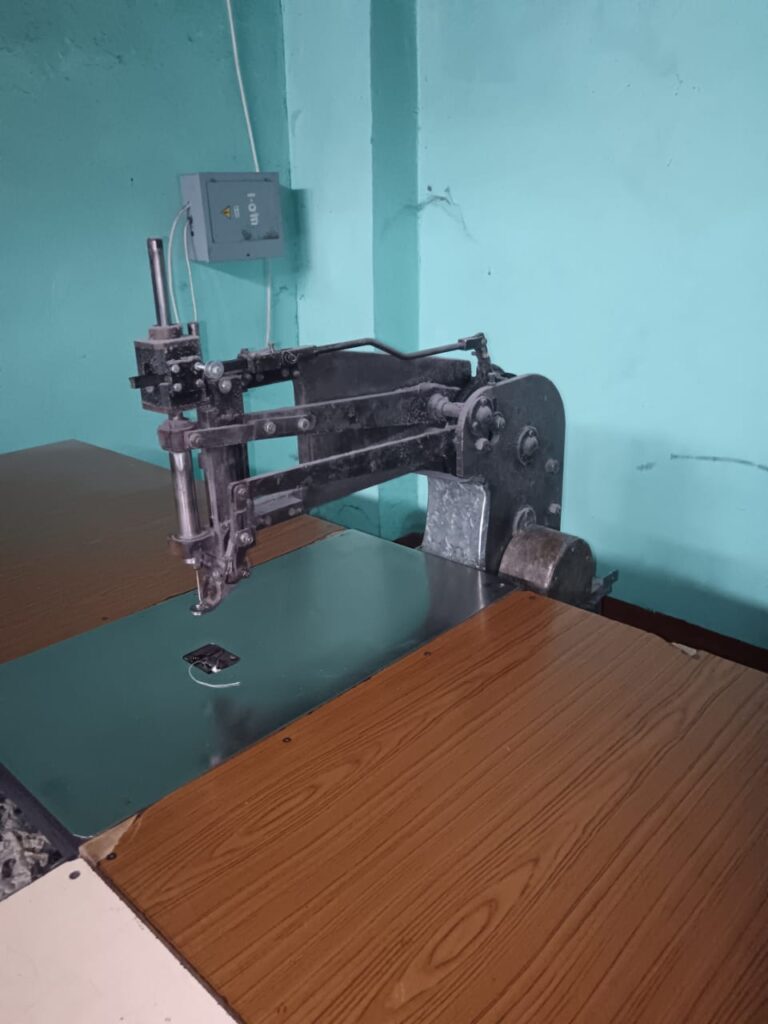 Продам машину стегальную автомат, пиковку ДМН